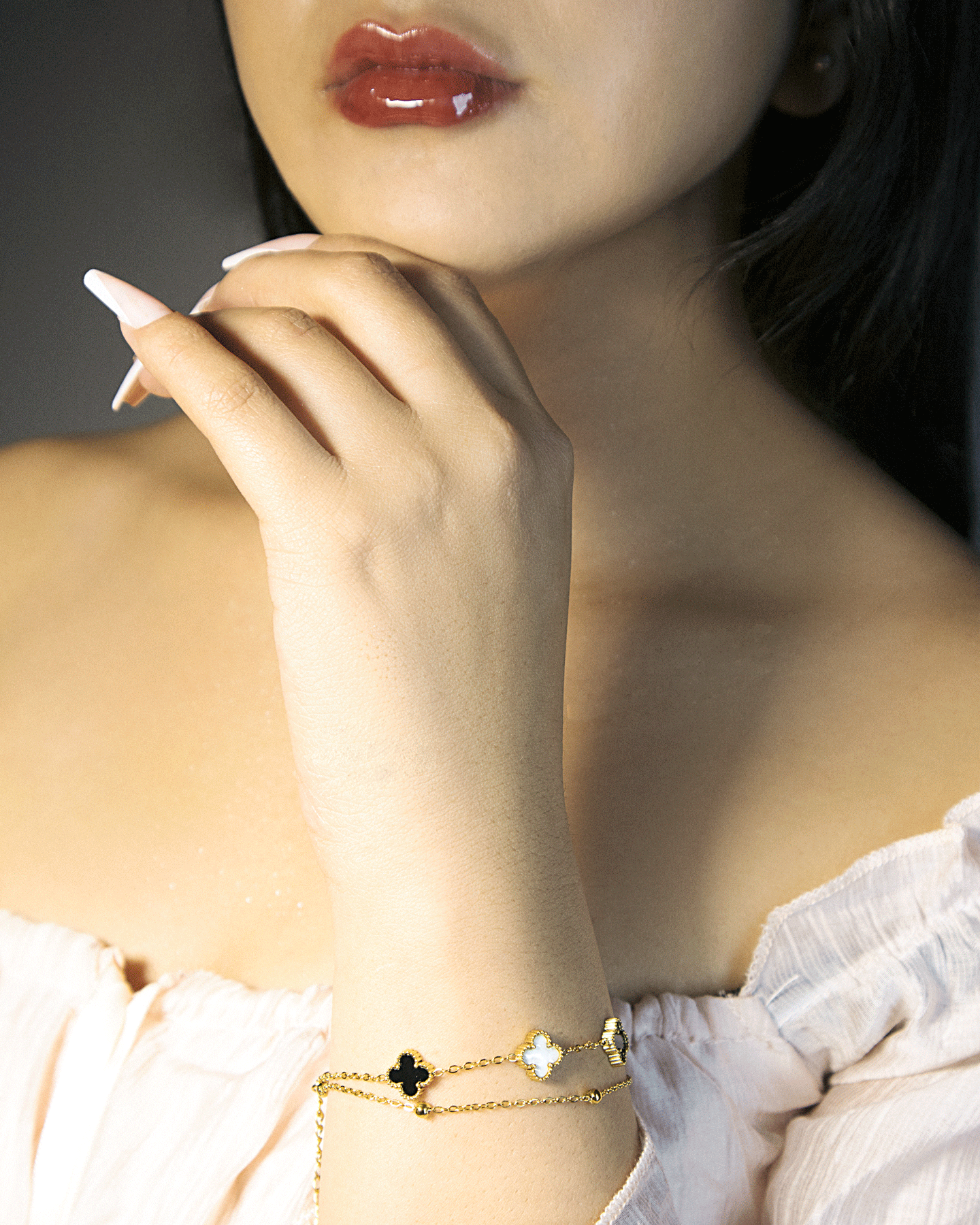 Pulsera Trébol Sencilla Mujer en oro laminado de 18k