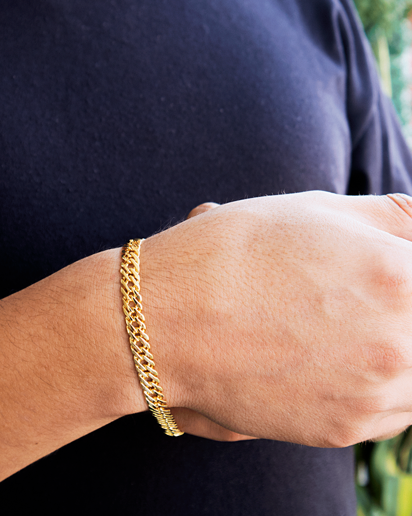 Pulsera Entrelazada Hombre en oro laminado de 18k