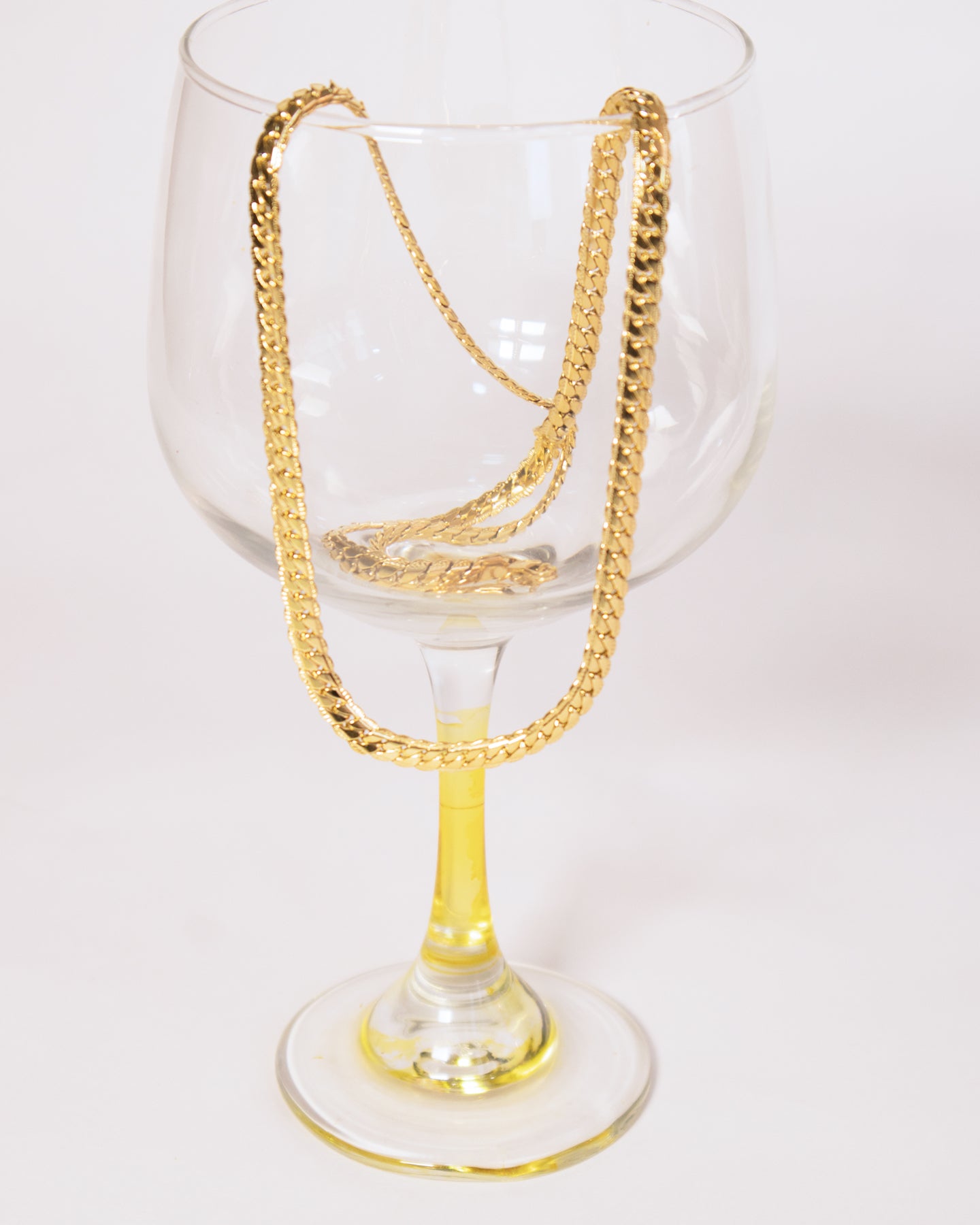 Cadena Grabada Hombre con pulsera y dije gratis en oro laminado de 18k