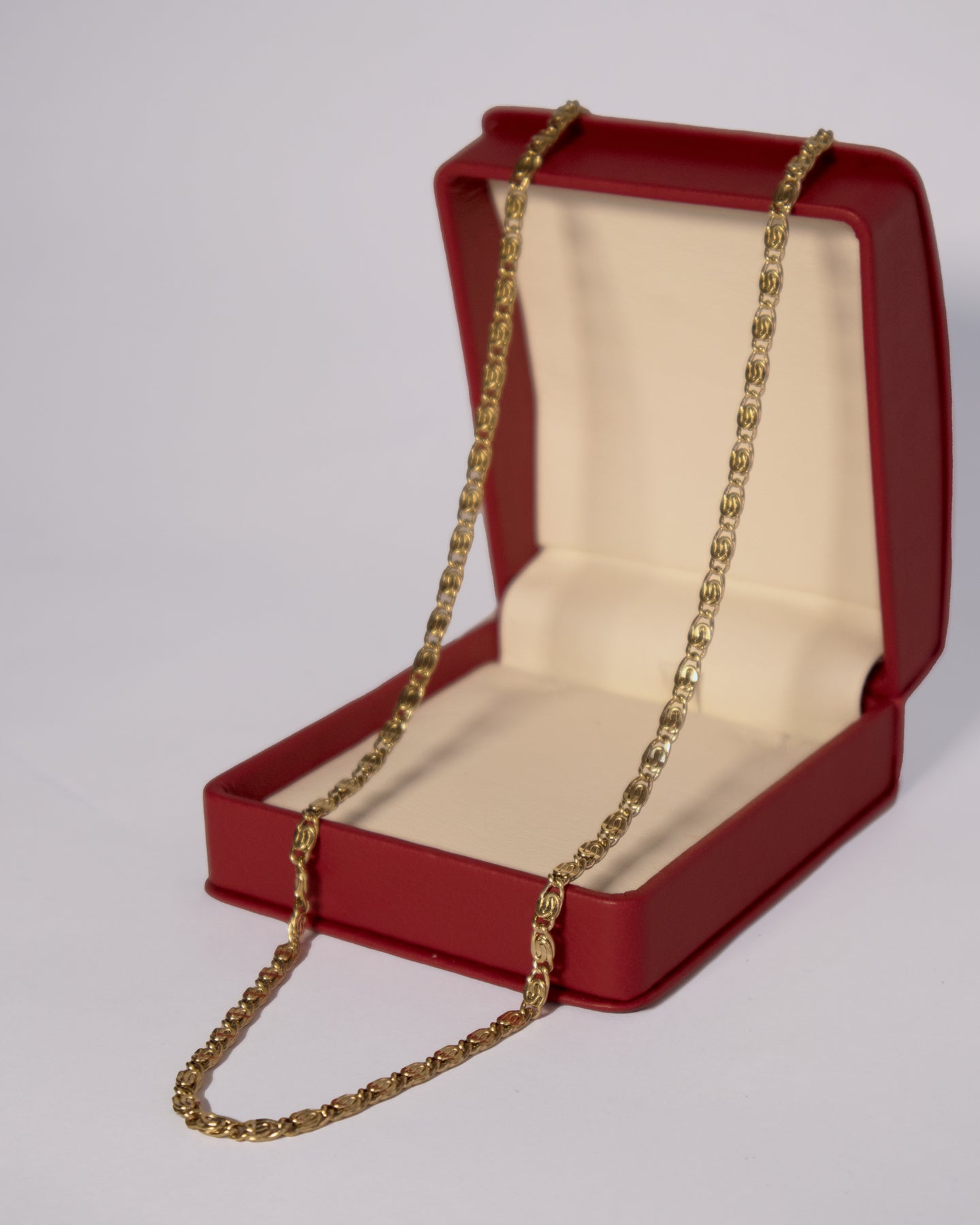 Cadena Clip Hombre en oro laminado de 18k