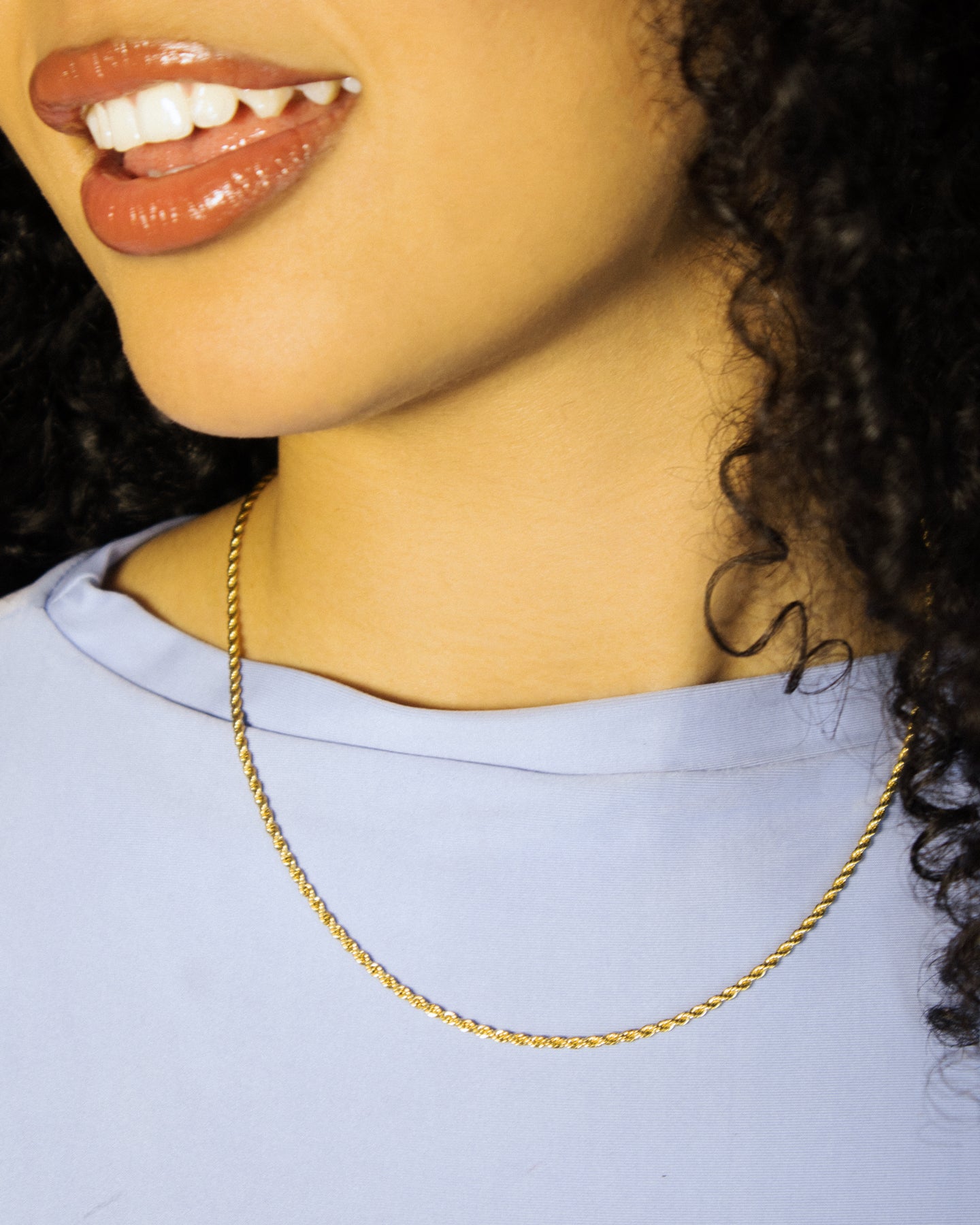 Cadena Lazo Mujer en Oro laminado de 18k