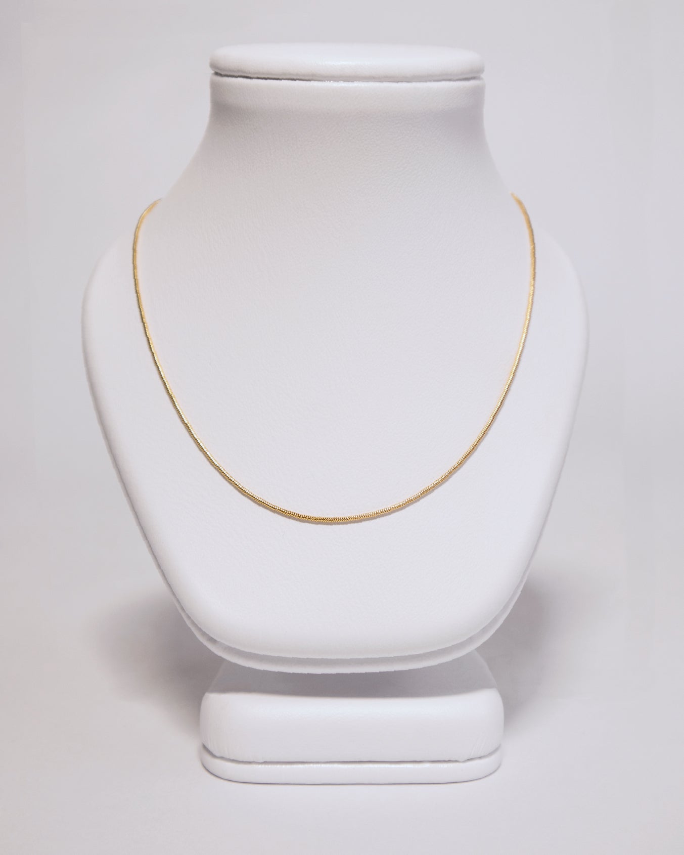 Cadena Hilo Mujer en oro laminado de 18k
