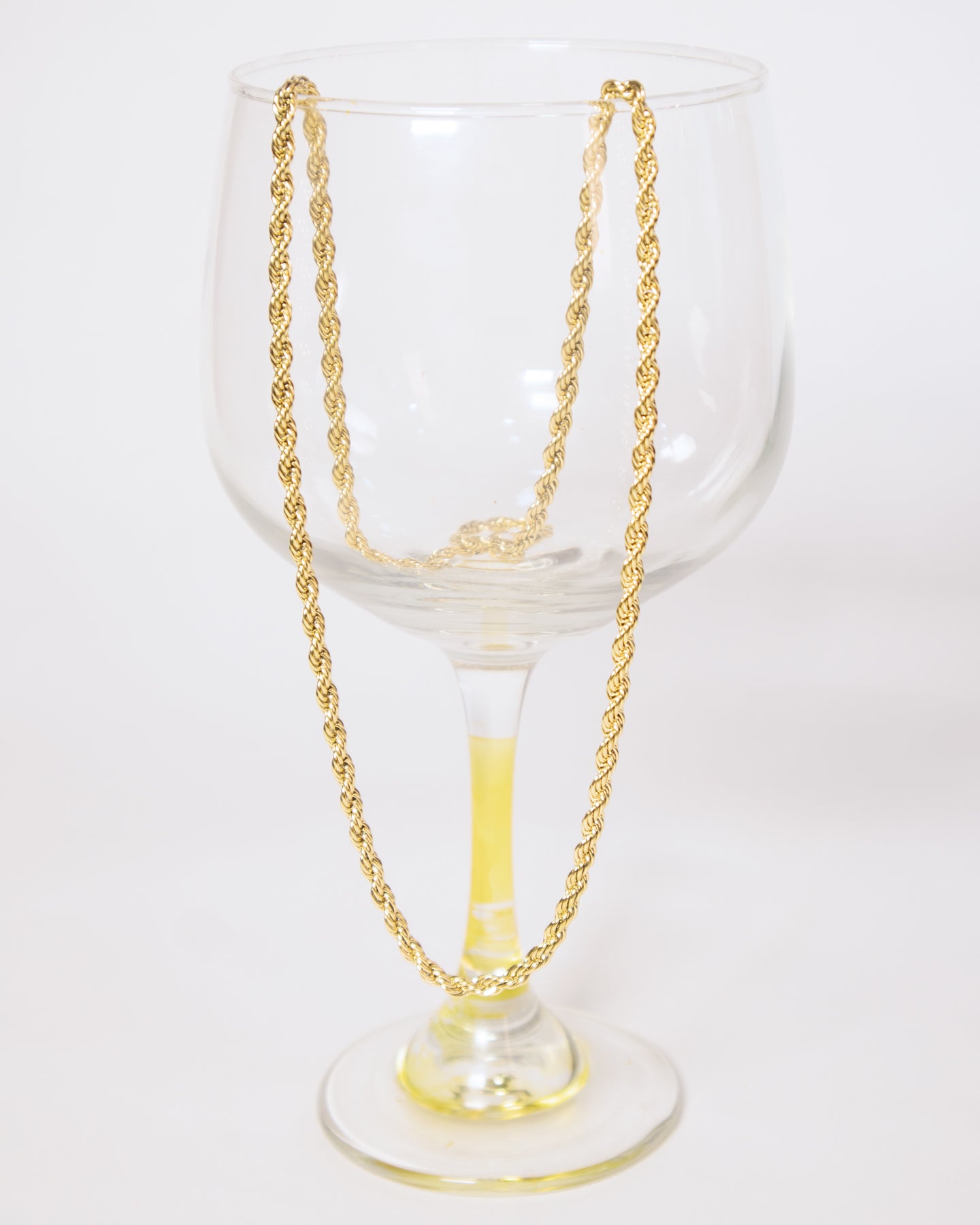 Cadena Lazo Hombre en oro laminado de 18k