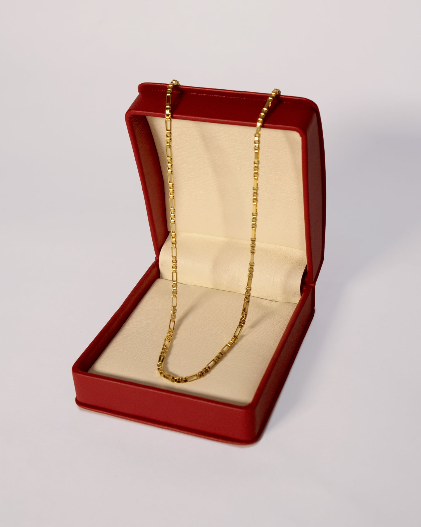 Cadena Cubos Hombre en oro laminado de 18k