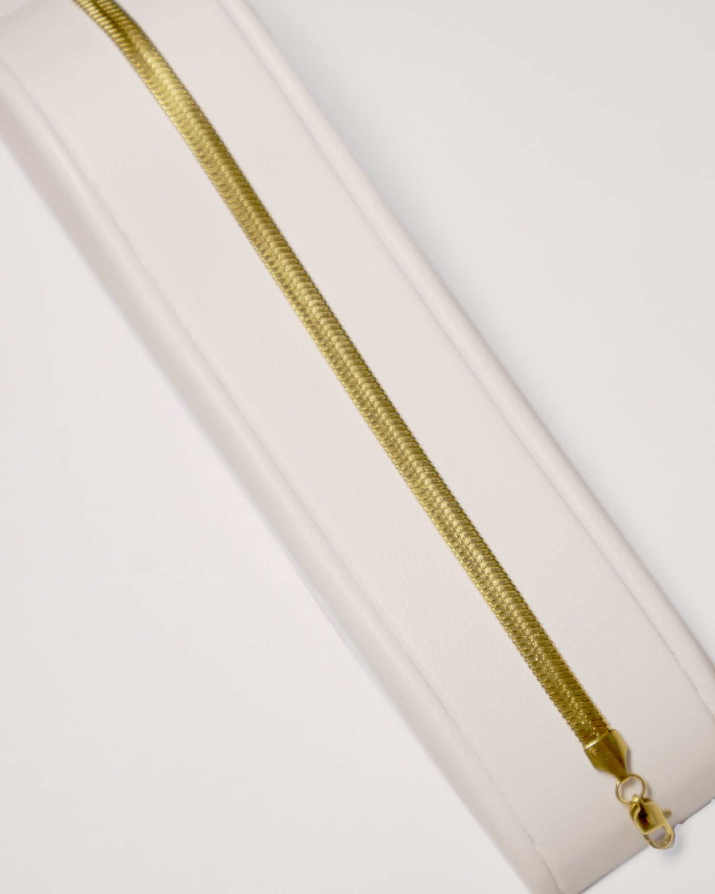 Pulsera Egipcia Hombre en oro laminado de 18k