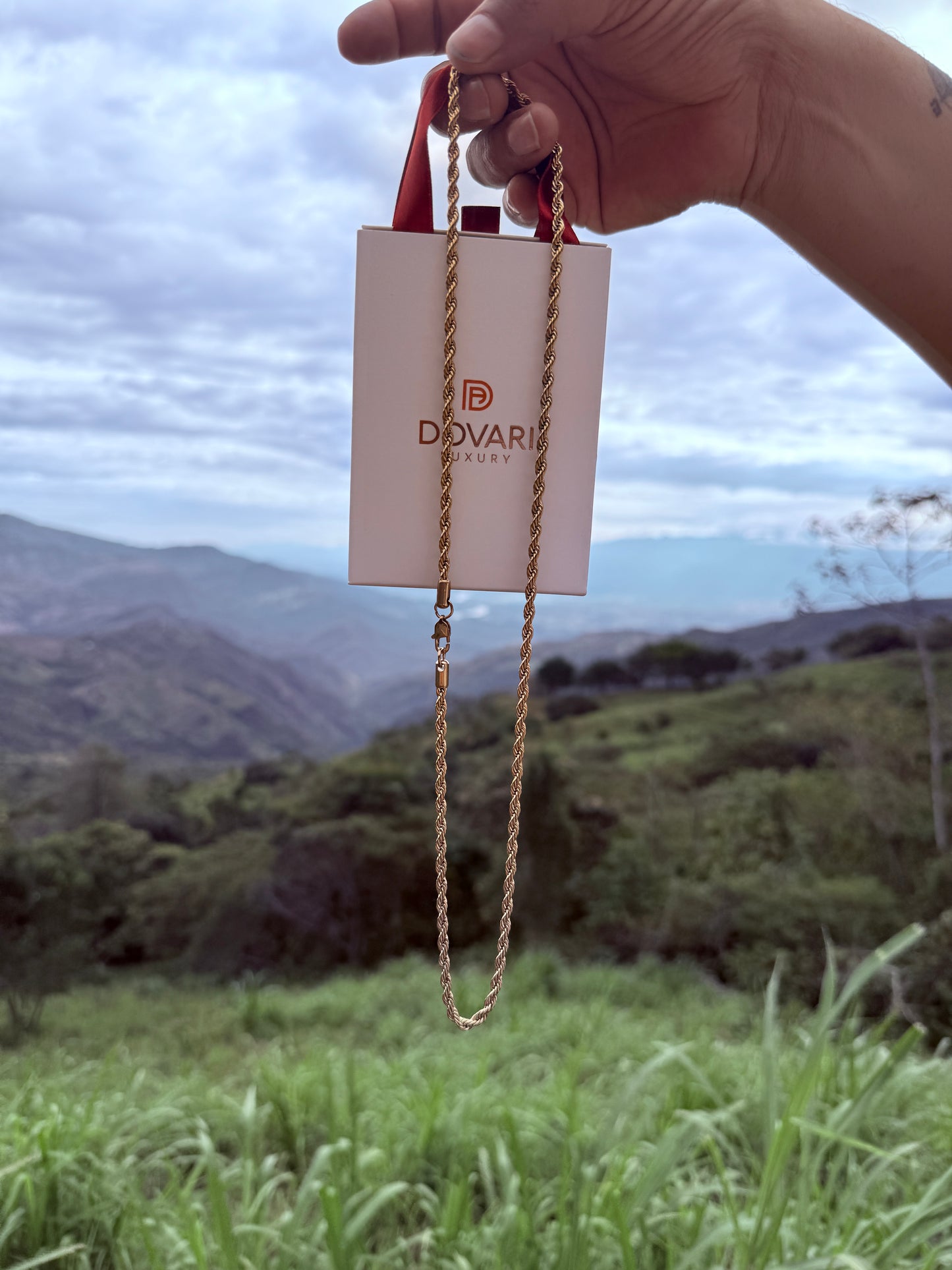 Cadena Lazo Hombre en oro laminado de 18k